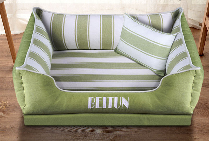 Washable Stripe Print Dog Bed